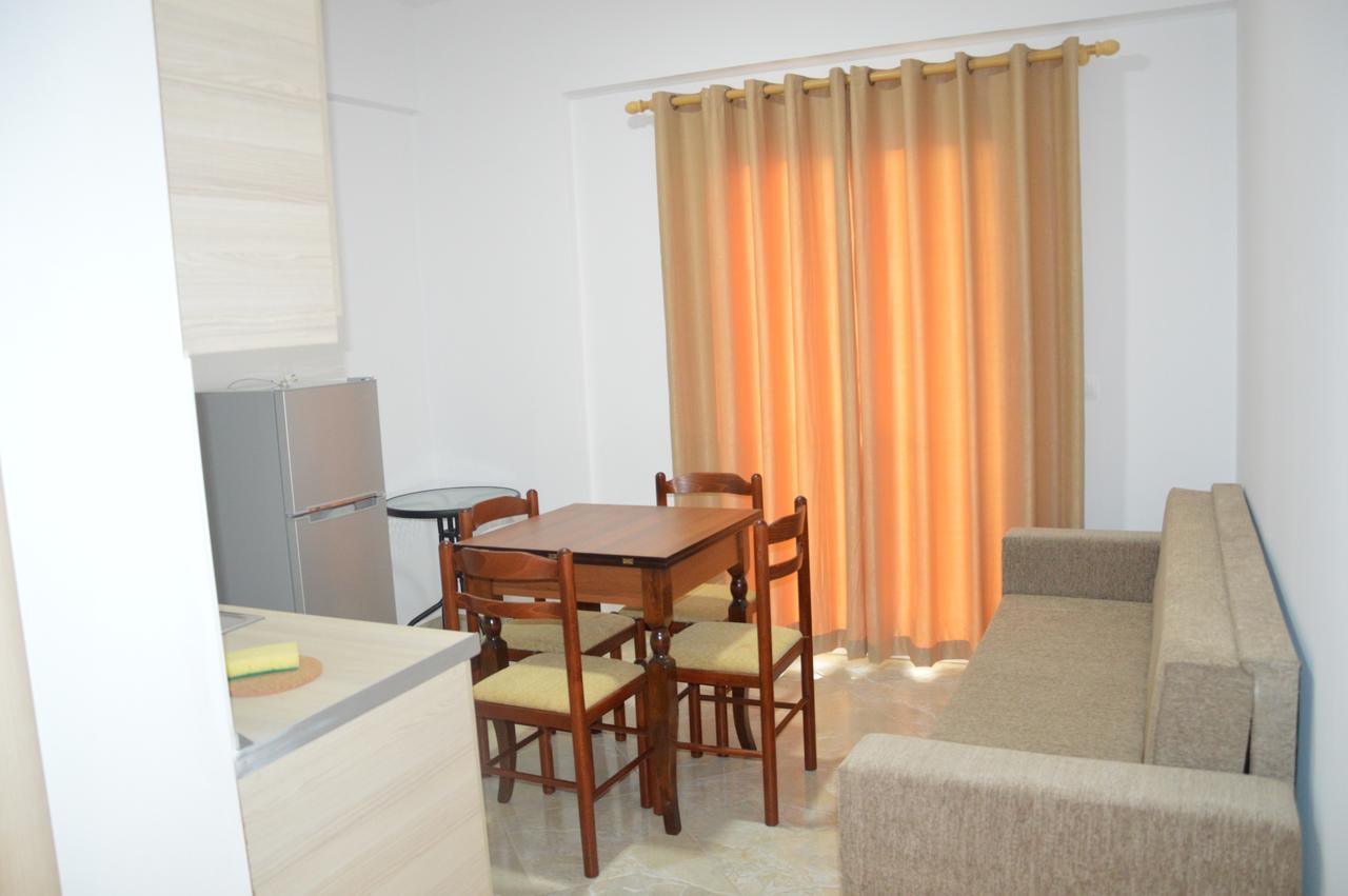 Mihalis Apartments هيماري المظهر الخارجي الصورة