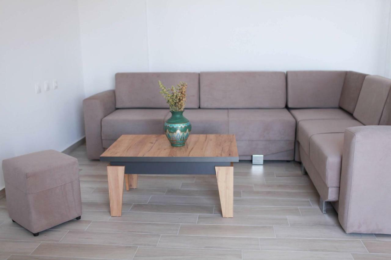 Mihalis Apartments هيماري المظهر الخارجي الصورة