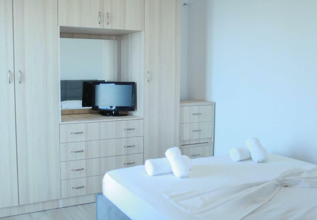 Mihalis Apartments هيماري المظهر الخارجي الصورة