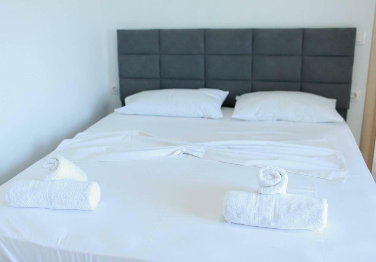 Mihalis Apartments هيماري المظهر الخارجي الصورة